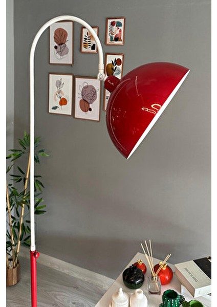 Hareketli Başlık Metal Lambader Kırmızı Beyaz Siyah Renkli Şık Görünüm