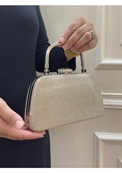 Kadın Gold Simli Tutma Detaylı Abiye Çantası Özel Gün Çantası modelleri