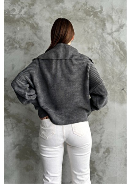 Antrasit Devrik Yaka Fermuarlı Triko Hırka