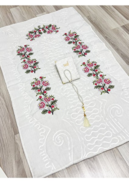 6 Parça Etamin Işlemeli Kutulu Seccade Takımı Çeyizlik Bohçalık Gelin Damat Seccade Seti modelleri