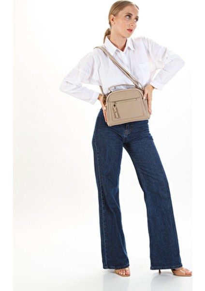 Kadın Üç Bölmeli Çapraz Askılı El ve Omuz Çantası