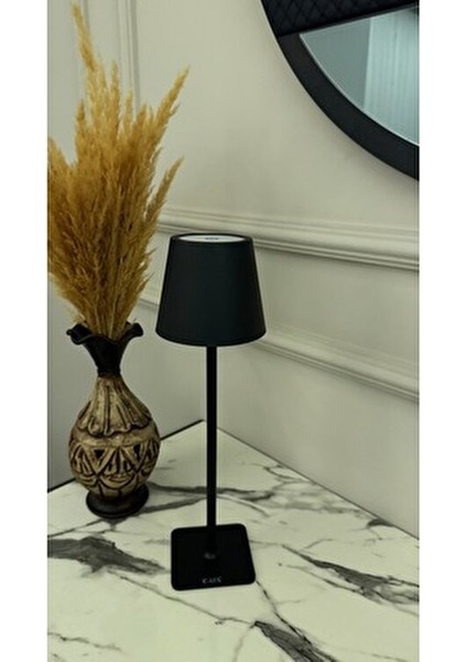 Istanbul Masa Lambası Siyah Renk Tek Anahtarla 3 Renk CT-8437