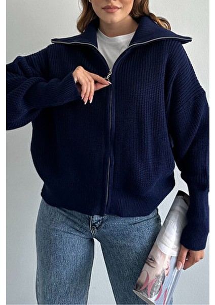 Lacivert Devrik Yaka Fermuarlı Triko Hırka modelleri