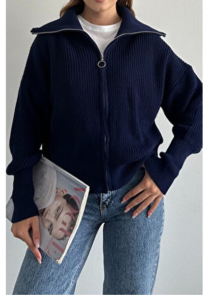 Lacivert Devrik Yaka Fermuarlı Triko Hırka fırsatları