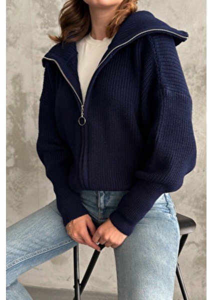 Lacivert Devrik Yaka Fermuarlı Triko Hırka