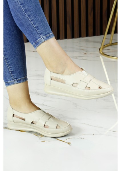 Aida Bej Hakiki Dana Derisi Kesik Detaylı Lastikli Slip-On Günlük Ayakkabı
