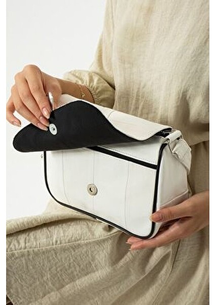 Orta Boy Kadın Deri Omuz ve Postacı Çanta / Günlük Deri Çanta indirimleri