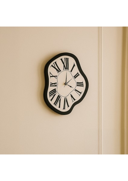 Dekoratif Eriyen Tasarım Duvar Saati fiyatları