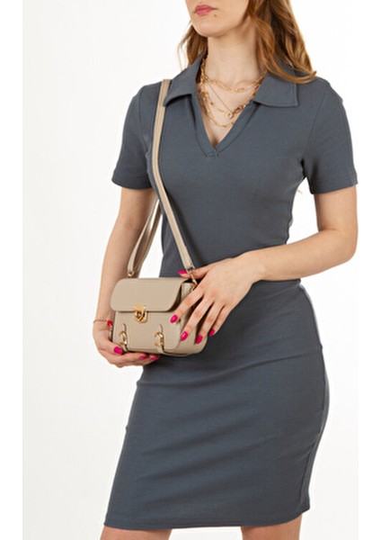 Kadın Çapraz Askılı El ve Omuz Çantası Suni Deri Düz Desen Basic Koleksiyon fırsatları