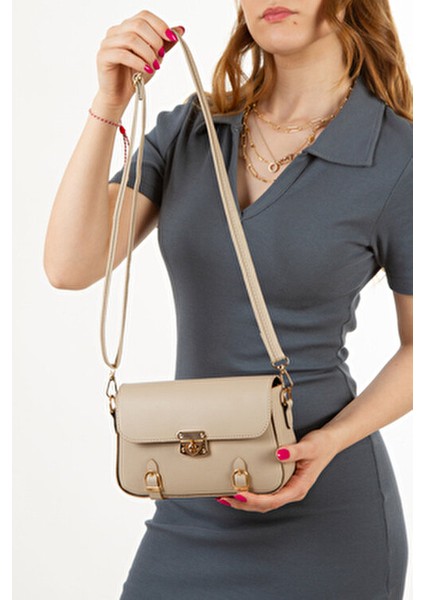 Kadın Çapraz Askılı El ve Omuz Çantası Suni Deri Düz Desen Basic Koleksiyon