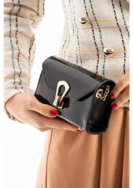 Kadın Rugan Deri Şık Abiye Çanta