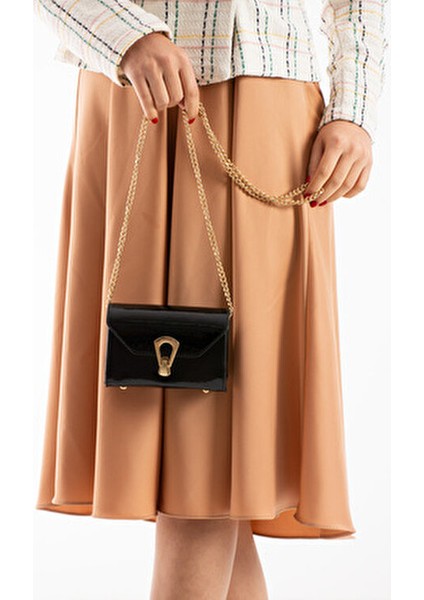 Kadın Rugan Deri Şık Abiye Çanta modelleri