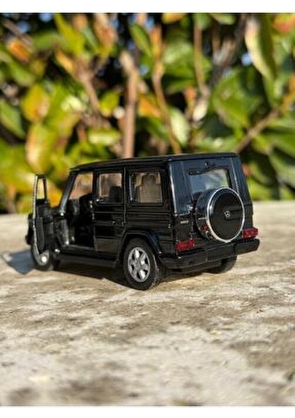 Mercedes-Benz G Class Oyuncak Araba Metal Model Araba Kapılar Açılır Çekbırak Oyuncak Araba G63 12CM