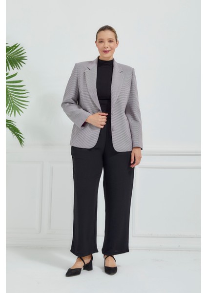 Kadın Pötikareli Düğmeli Klasik Ceket modelleri