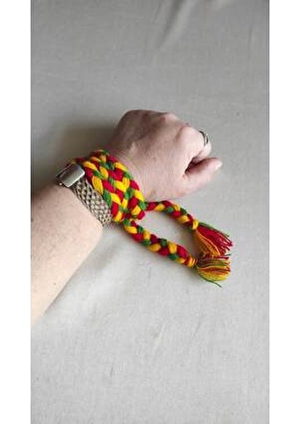 Amed Spor Taraftar Ipi Diyarbakır Yeşil Kırmızı Örgü Saç Ipi 5 Li Paket Nevruz fırsatları