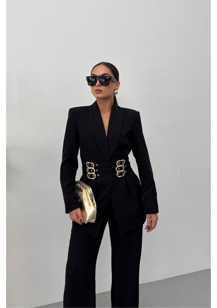 Kadın Blazer Ceket Şık Kruvaze Yaka Vatkalı Gold Kemer Detaylı Ceket modelleri