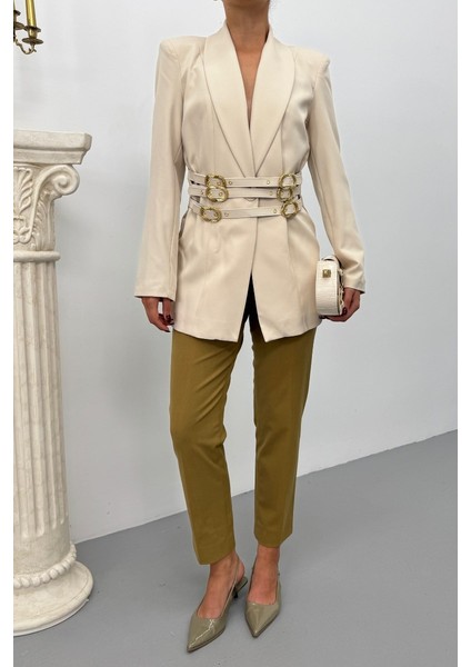 Kadın Blazer Ceket Şık Kruvaze Yaka Vatkalı Gold Kemer Detaylı Ceket