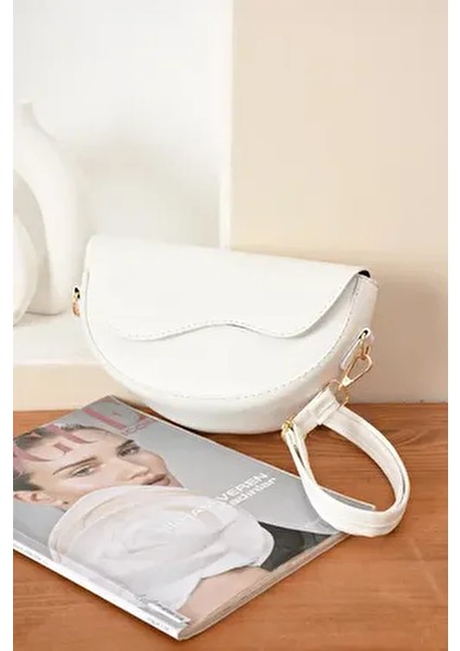 Kadın Omuz Çantası Çapraz Ayarlanabilir Askı Çanta Fermuarlı Kaliteli Işçilik modelleri