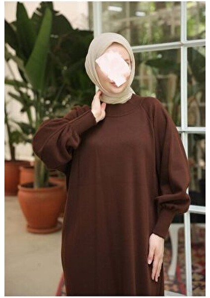 Triko Elbise Rahat Kalıp Düz Desenli Kadın Kahve Renkli Uzun Kol modelleri