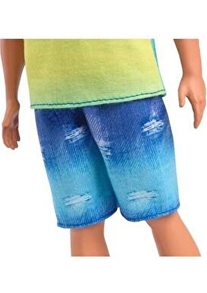 Yakışıklı Erkek Modeli Renkli Atlet ve Şortlu 3+ Yaş İçin Eğlenceli Oyun Arkadaşı modelleri