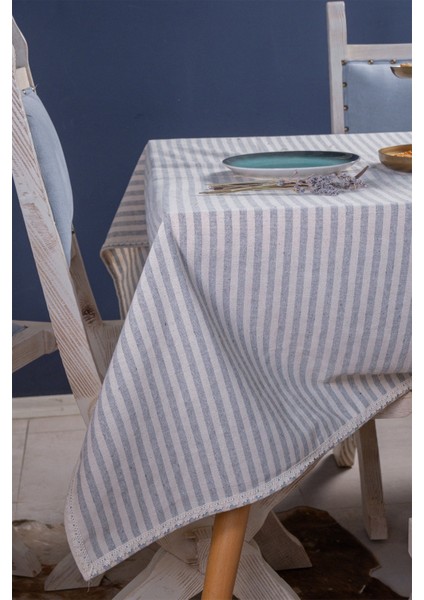 Gri Çizgili Keten ve Dantel Detaylı Dikdörtgen Şık Masa Örtüsü – Yemek Masaları için Zarif Tasarım