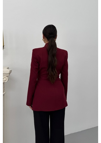 Kadın Blazer Ceket Şık Kruvaze Yaka Vatkalı Gold Kemer Detaylı Ceket