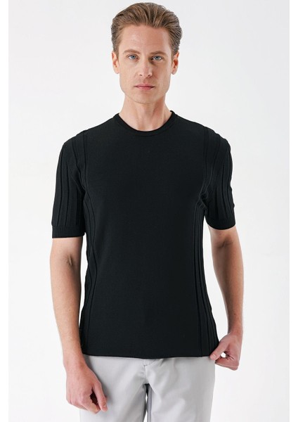 Slim Fit Bisiklet Yaka Kısa Kol Siyah Triko Tr 869
