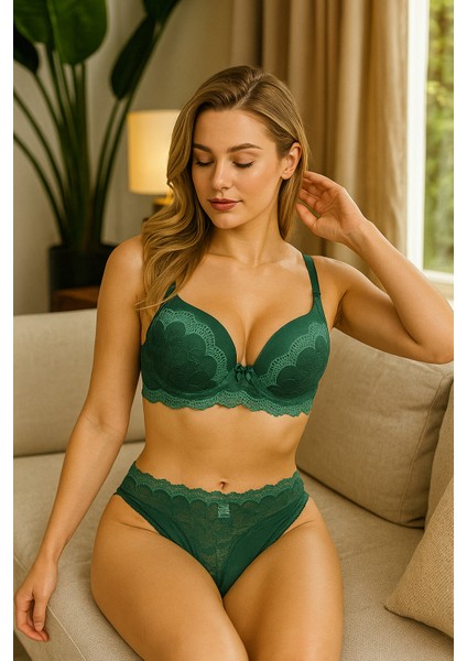 Dolgusuz Toparlayıcı Sütyen Külot Dantelli Iç Çamaşırı Takımı