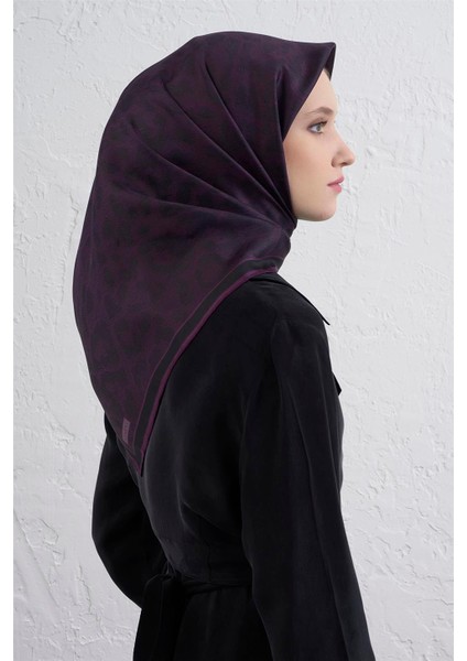 Klasik Desenli Saf Ipek Twill Eşarp 9408D 04 modelleri