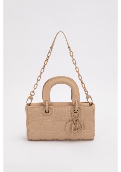 Kahve Zincir Aksesuarlı Kapitone El Çantası