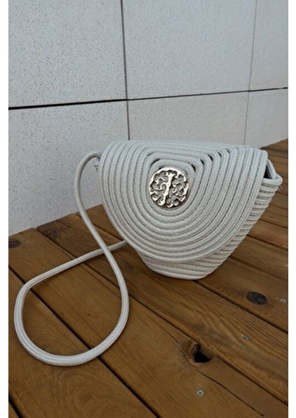 Lunera Kadın Hasır Çanta Ergonomik Tasarım ve Suya Dayanıklı Materyal ile 10x20x27 cm modelleri