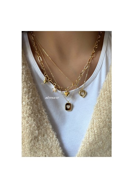 Kadınlar İçin 3'lü Gold Kalpli Charm Kolye Set Sarı Maden Rengi ile Şık ve Özel Tasarım modelleri