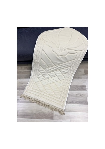 Lüks Ortopedik Diz Ağrıtmayan Süngerli Hediyelik Çeyizlik Burgu Saçaklı Çantalı Seccade modelleri