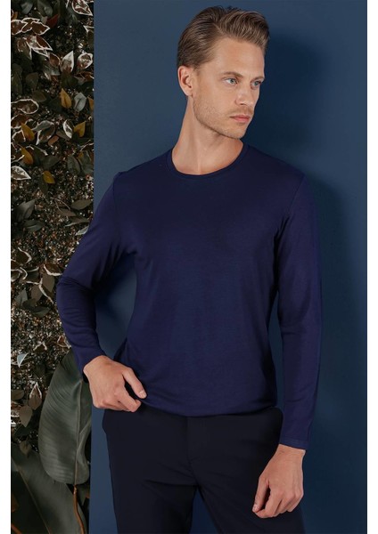 Ts 870 Slim Fit Lacivert Spor T-Shirt fırsatları