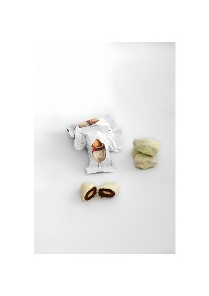 Beyaz Çikolata Kaplı Bademli Hurma 200 gr modelleri