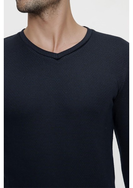 Ts 815 Slim Fit Lacivert Spor T-Shirt fırsatları