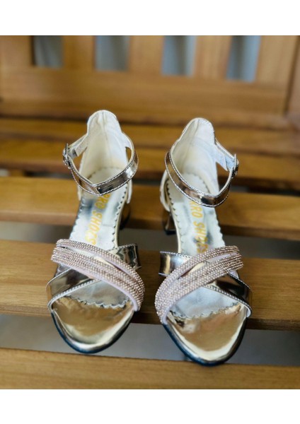 Gala Önü Çapraz Çocuk Topuklu Ayk modelleri