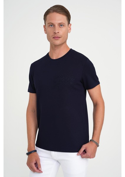 Comfort Fit Bisiklet Yaka Nakışlı Kısa Kol Lacivert Pamuk Tişört Ts 910 fiyatları