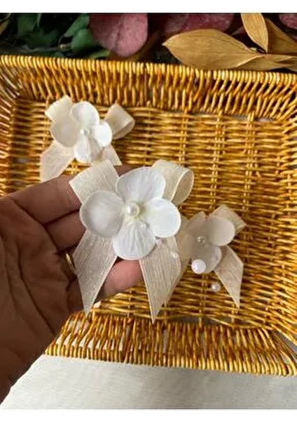 Hazır Fiyonk Keten Kurdele Üzeri Çiçek (Ortanca ) Incili 20 Adet fiyatları