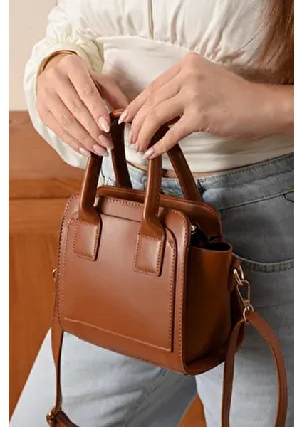 Kutu Üç Gözlü El ve Omuz Çantası