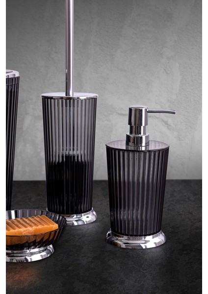 Nely Şeffaf Siyah Plastik Banyo Seti – Şık, Suya Dayanıklı ve Kolay Temizlenebilir Tasarım fiyatları