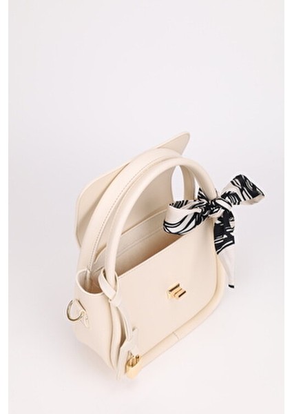 Kadın Krem Charm Detaylı Fularlı Ayarlanabilir Askılı El Omuz ve Çapraz Çanta Teo