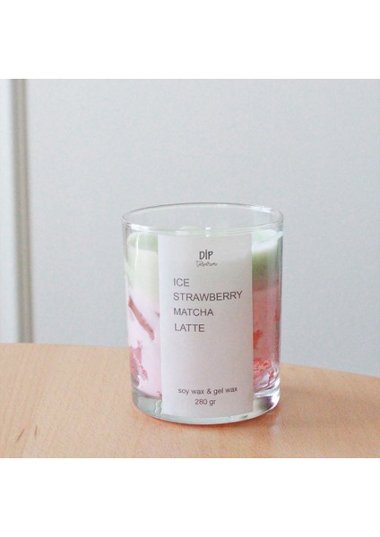 Ice Strawberry Matcha Latte Mum