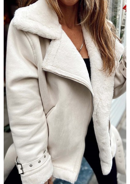 Kadın Içi Rapitli Kemer Detaylı Süet Mont