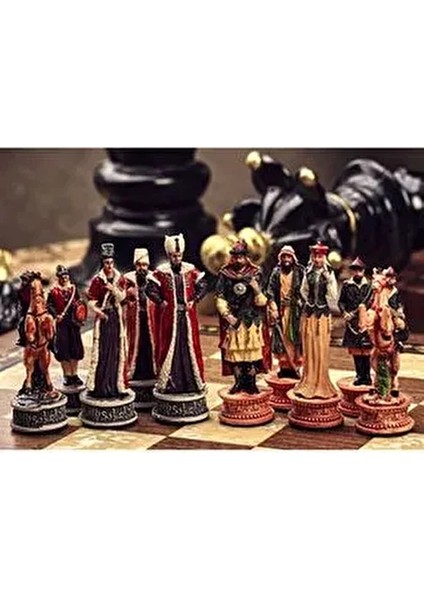 Osmanlı-Hun Temalı Orta Boy Lüks Satranç Tahtası ve Yenigün Düz Satranç Tahtası