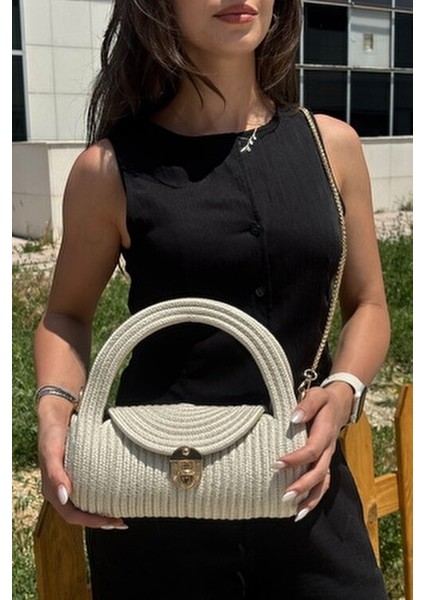 Helen Zarif Aksesuar Detaylı Şık Tasarım Zamansız Günlük, Şık Çapraz ve El Çantası fiyatları