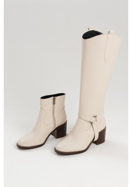 Bej Renk Ikisi Bir Arada Tak Çıkar Özellikli Kalın Topuklu Çizme/bot modelleri