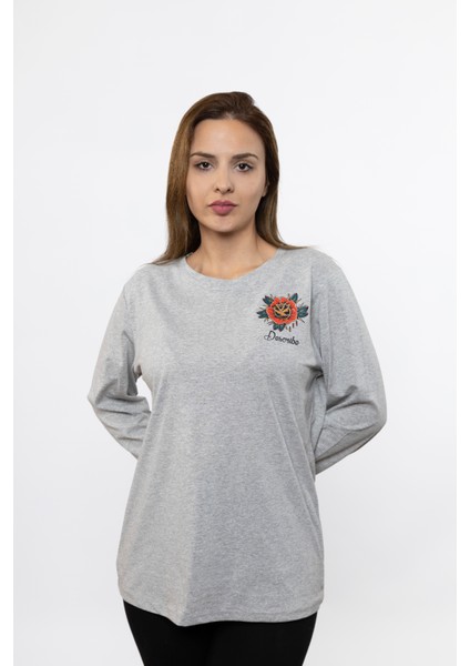 Kadın Uzun Kollu Gri Renk Çiçek Baskılı Tshırt