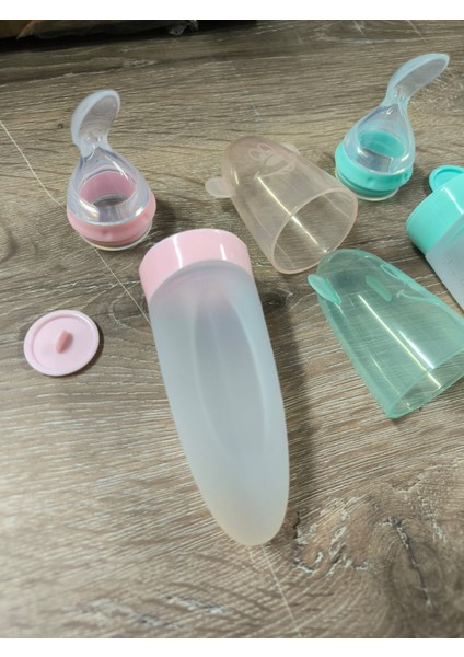1 Adet Bebek Kaşıklı Mama Biberonu, Sıkmalı Kaşık Biberon Yeni Doğan Ek Gıda Kaşık Biberon ve 2 Adet Silikon Bebek Diş Fırçası fırsatları