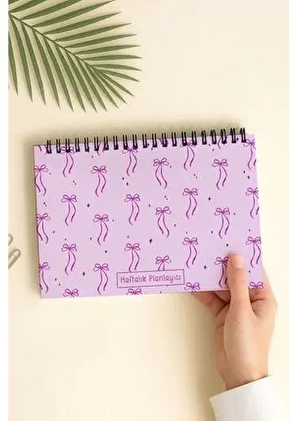 Haftalık Planlayıcı A5 Defter, Esnek Ince Karton Kapaklı, 1 Yıllık Planlayıcı, Mor Fiyonk
